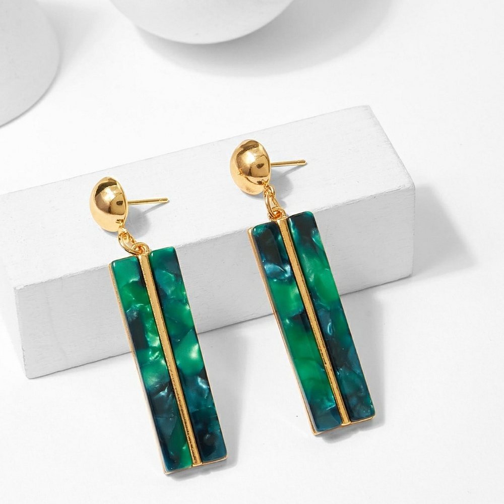 Elegant Emerald Marble Earrings